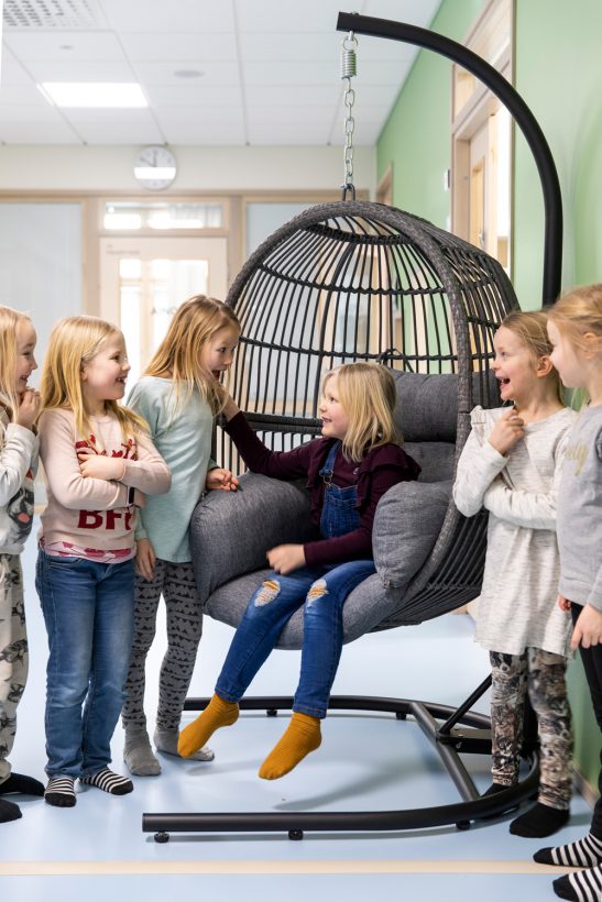 Äänekoskelle nousi uusi kyläkoulu hirrestä