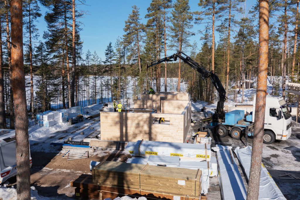 Hirsimökki pakettina – Helppo ja huoleton valinta